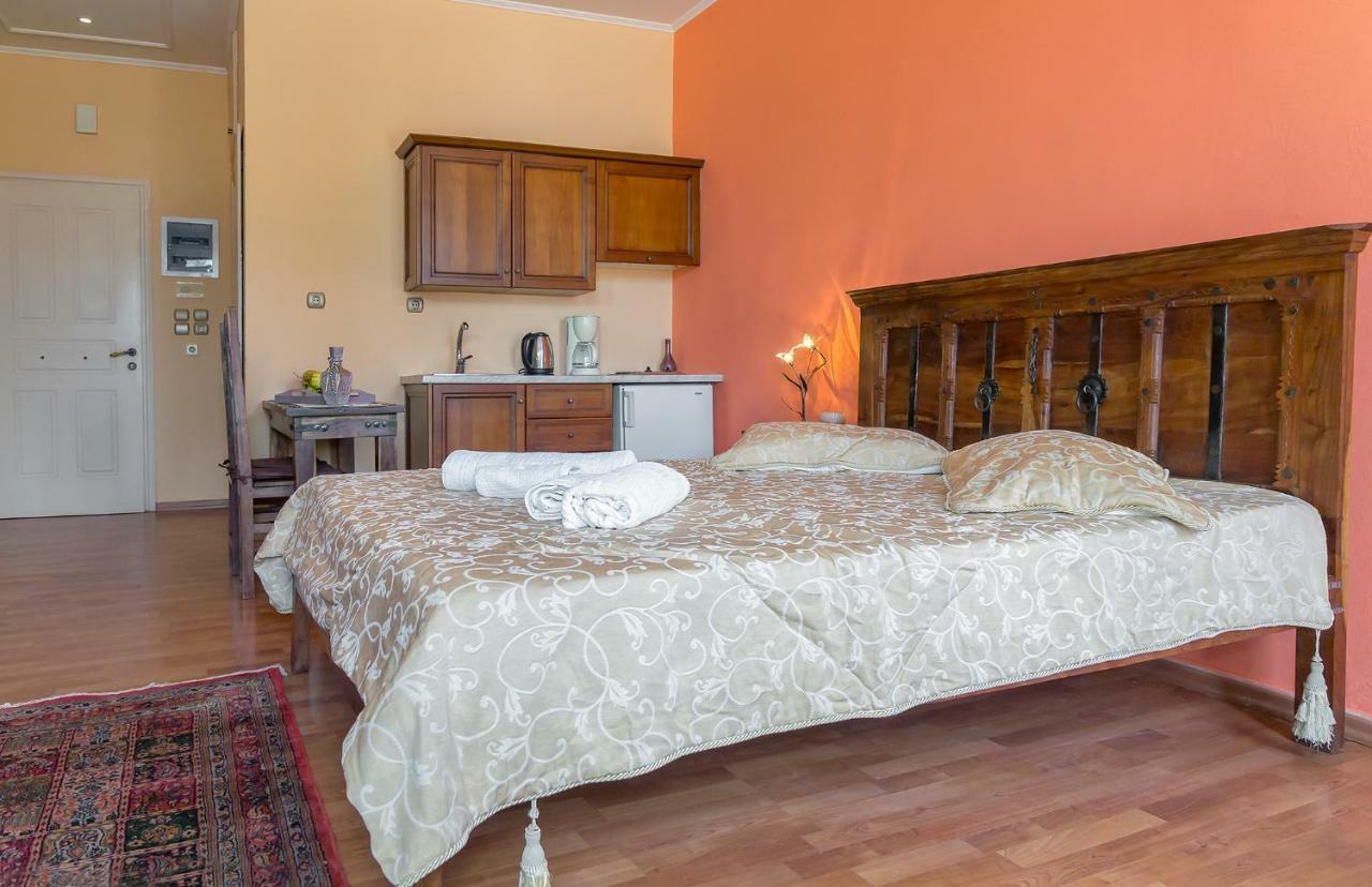 Elois Suites Retimno Zewnętrze zdjęcie